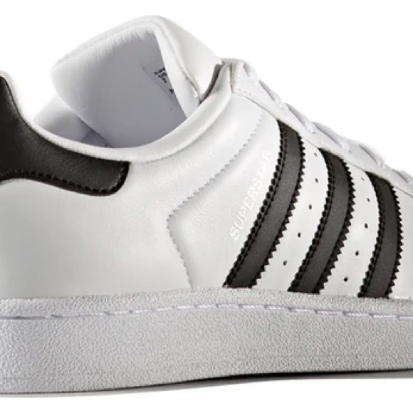 New adidas Superstar 'Metal Toe' Sneaker Women Sz US 9 Sold Out - Picture 4 of 6